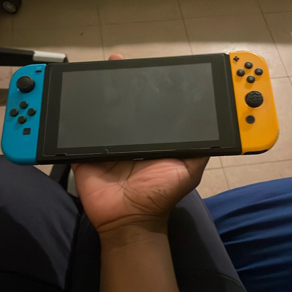 Nintendo Switch